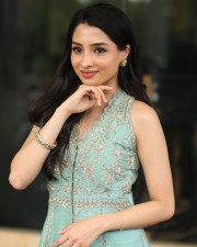 Actress Manisha Kandkur at Bhale Unnade Movie Press Meet Pictures 09