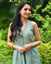 Actress Manisha Kandkur at Bhale Unnade Movie Press Meet Pictures 55