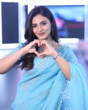 Actress Nayan Sarika at Vishnu Vinyasam Movie Teaser Launch Photos 34