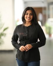 Actress Nayana Sarika at Vishnu Vinyasam Movie Funtastic Blockbuster Photos 04