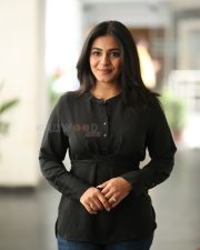 Actress Nayana Sarika at Vishnu Vinyasam Movie Funtastic Blockbuster Photos 17