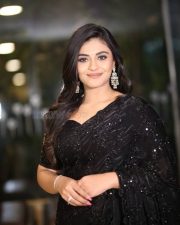 Heroine Nayan Sarika at Rakasa Movie Pre Release Event Photos 02