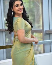 Heroine Nayan Sarika at Vishnu Vinyasam Movie Prerelease Press Meet Pictures 06