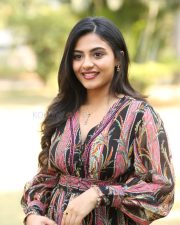 Heroine Nayan Sarika at Vrusshabha Pre Release Event Pictures 08