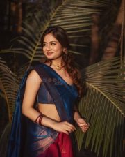 Luminous Actress Srushti Bannatti in a Navy Blue Saree With Red Border Photos 01