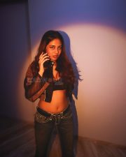 Sexy Srushti Bannatti Navel in a Black Bralette with Matching Jacket and Jeans Photos 01
