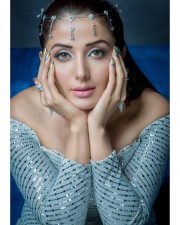 Actress Sonia Mann Sexy Photoshoot Pictures 03