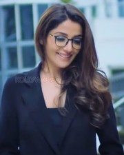 Actress Sonia Mann Sexy Photoshoot Pictures 27