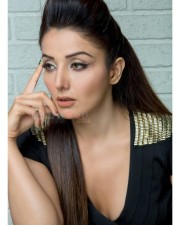 Actress Sonia Mann Sexy Photoshoot Pictures 37