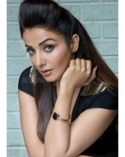 Actress Sonia Mann Sexy Photoshoot Pictures 40