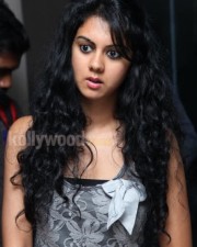 Kamna Jethmalani Launches Shades Family Beauty Stop Photos 01