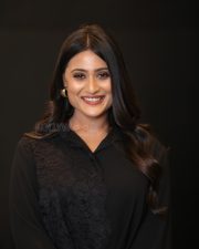 Actress Amrutha Iyengar at Zebra Movie Trailer Launch Photos 06