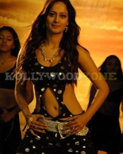 Appatha Actress Kaveri Jha Sexy Pictures 24