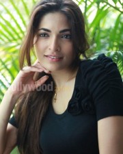 Billa 2 Heroine Parvathy Omanakuttan Sexy Photos 02 Billa 2 Heroine Parvathy Omanakuttan Sexy Photos 02
