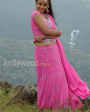 Hot And Sexy Telugu Actress Suhani Pictures 11