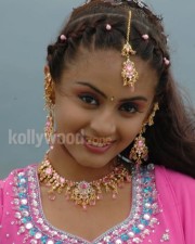 Hot And Sexy Telugu Actress Suhani Pictures 14