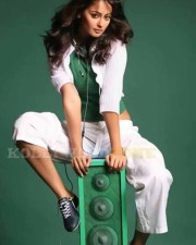 Hot Kaveri Jha Sexy Stills 03