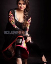 Meera Chopra Sexy Pictures 08 Meera Chopra Sexy Pictures 08