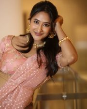 Actress Manika Chikkala At Dhandoraa Movie Pre Release Event Pictures 32