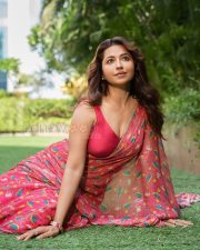 Radiant Actress Ridhima Tiwari in a Pink Floral Saree Photos 04 Radiant Actress Ridhima Tiwari in a Pink Floral Saree Photos 04