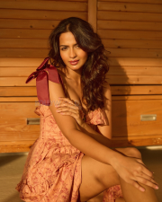 Glamorous Actress Shruti Chauhan in a Peach Floral Mini Dress Photos 02