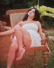 Hot Chetna Pande in a White Strapless Mini Dress Pictures 02