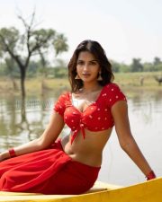 Seductive Shruti Chauhan in a Red Saree with a Short Sleeved Red Tie Front White Polka Dot Cleavage Blouse Pictures 01