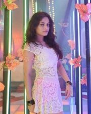 Sneha Ullal Sexy Dance Photos 07