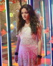 Sneha Ullal Sexy Dance Photos 30