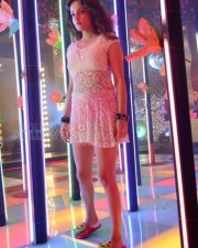 Sneha Ullal Sexy Dance Photos 39