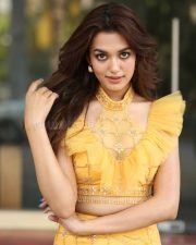 Actress Vidhi Yadav at Kiss Kiss Kissik Movie Press Meet Photos 08