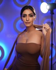 Hypnotic Shivangi Verma Cleavage in a Brown Strapless Bodycon Dress Photos 01