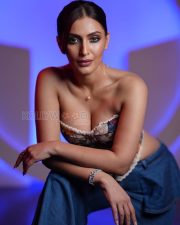 Smoldering Shivangi Verma Cleavage in a Floral Lace Trimmed Strapless Bustier Top Photos 06