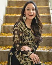 Actress Aarthi Gupta at Sodara Movie Interview Photos 01