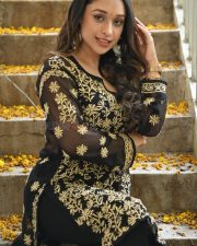 Actress Aarthi Gupta at Sodara Movie Interview Photos 02