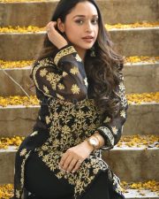 Actress Aarthi Gupta at Sodara Movie Interview Photos 10