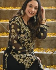 Actress Aarthi Gupta at Sodara Movie Interview Photos 11