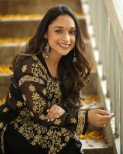 Actress Aarthi Gupta at Sodara Movie Interview Photos 42