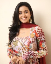 Actress Deepika Pilli at Akkada Ammayi Ikkada Abbayi Trailer Launch Photos 09