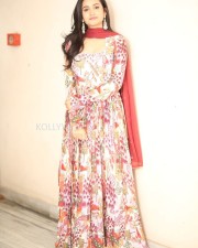Actress Deepika Pilli at Akkada Ammayi Ikkada Abbayi Trailer Launch Photos 11