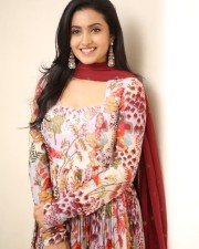 Actress Deepika Pilli at Akkada Ammayi Ikkada Abbayi Trailer Launch Photos 14