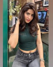 Bai Ga Actress Neha Khan in a Green Crop Top and Grey Jeans Photos 03