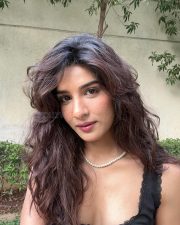 Sexy Marathi Actress Neha Khan in a Black Lace Corset Top with a White Skirt Photos 04