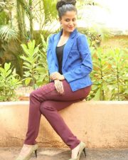 Actress Anukruthi At National Silk Expo Photos 01