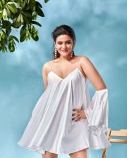 Actress Divya Pillai Glam Photoshoot Pictures 02