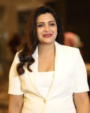 Actress Divya Pillai at Bhairavam Movie Pre Release Event Photos 12
