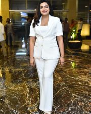 Actress Divya Pillai at Bhairavam Movie Pre Release Event Photos 31