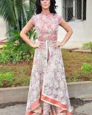 Actress Larissa Bonesi Photos 21