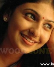 Actress Monika Stills 083