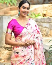 Heroine Kajal Choudhary at Naveen Chandra New Movie Launch Pictures 06